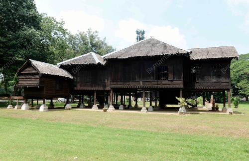 RUMAH TOK SU