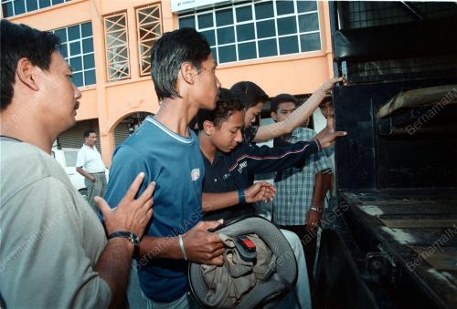 KD06-11_10_2000_REMAJA_14012016