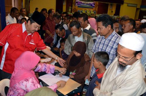 KD06_01012013_AHMAD_BANTUAN