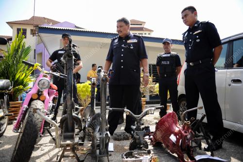 KD06_01022015_POLIS