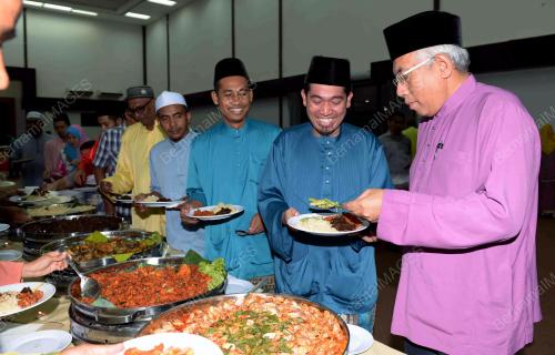 KD06_01072016_IFTAR