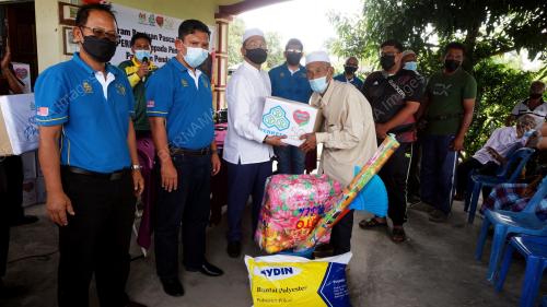 BANTUAN PASCA BANJIR