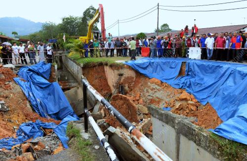 KD06_06117_TANAH_06112017