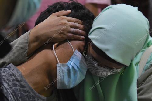 JENAZAH TIBA DI PENDANG