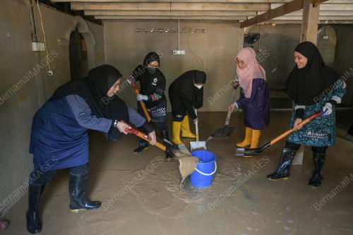 BANJIR BALING