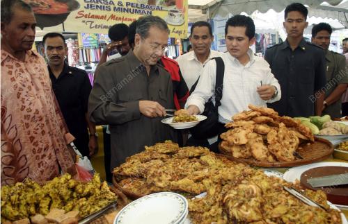 TUN DR MAHATHIR MOHAMAD