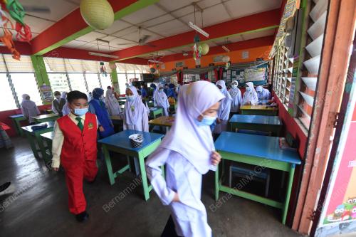 HARI PERTAMA PERSEKOLAHAN TAHUN 2021 BAGI TAHUN 3 HINGGA 6