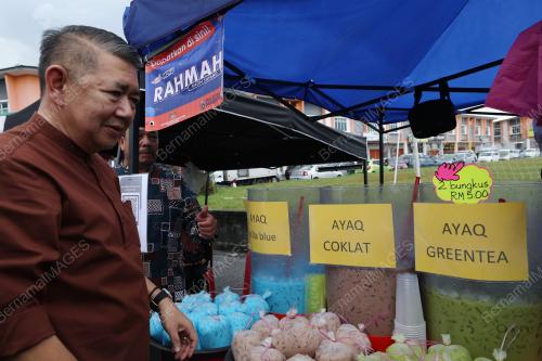 DATUK SERI SALAHUDDIN AYOB