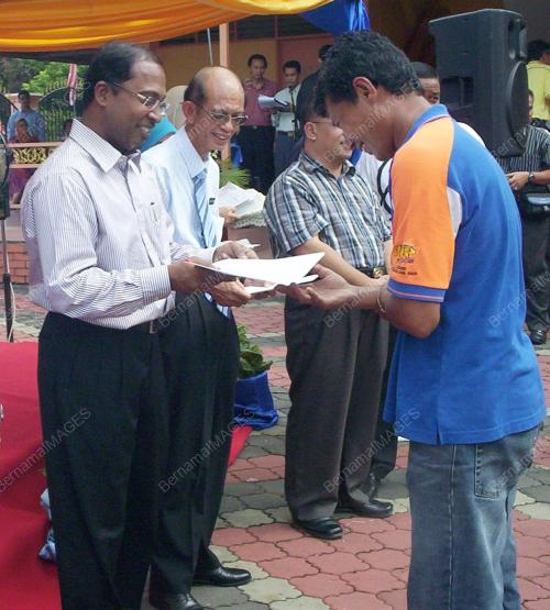 DR ZAMBRI ABDUL KADIR