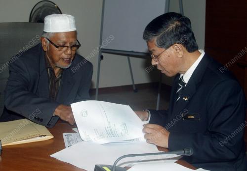 ZAINAL ABIDIN ZAKARIA