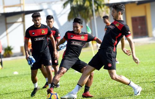 KD06_10022018_BOLA_BN201802108593