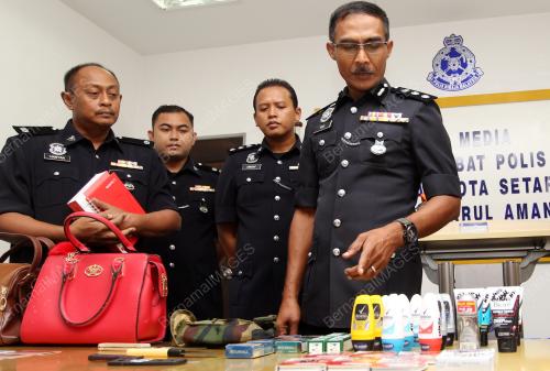 KD06_10102016_POLIS