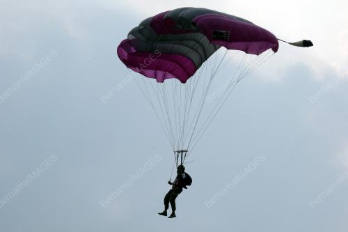 KD06_11092019_BASEJUMP_BN201909110769