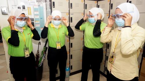 PASARAYA TINGKAT KESELAMATAN ELAK COVID-19