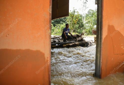 BANJIR BALING