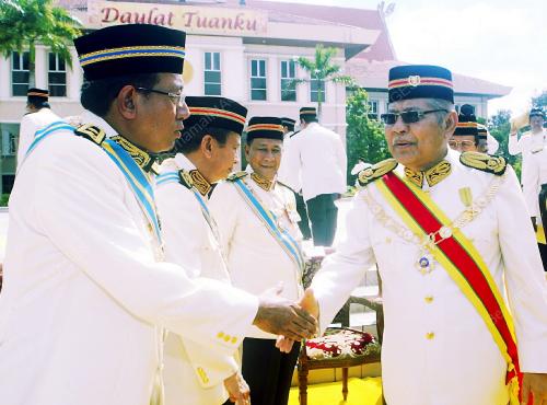 AZIZAN ABDUL RAZAK