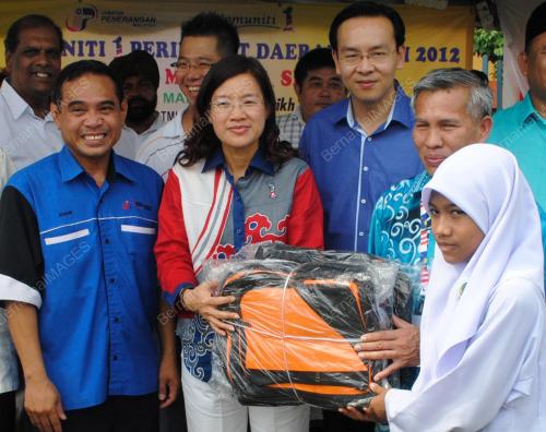 KD06_15072012_SUMBANGAN