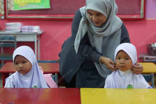 SESI PERSEKOLAHAN 2025