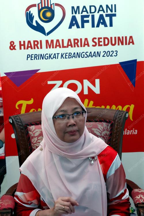 DR ZALIHA MUSTAFA