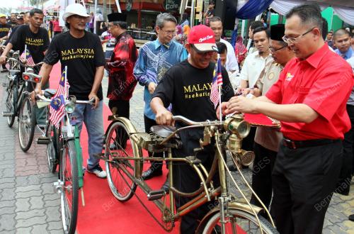 KD06_16082015_JALUR_GEMILANG