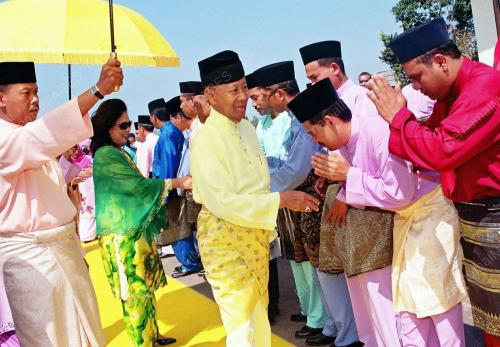 TUANKU ABDUL HALIM MU'ADZAM SHAH