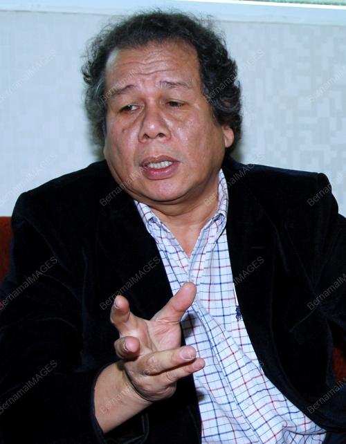 DATUK AB RAHIM ISMAIL