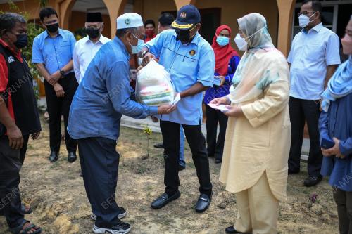 DATUK ZURAIDA KAMARUDDIN