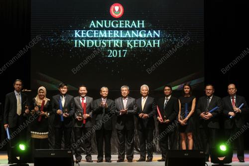 KD06_18052017_ANUGERAH