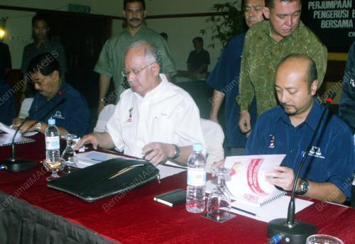 KD06_20012011_MOHD_UMNO