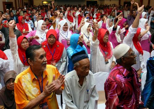 KD06_20092014_HISHAMMUDDIN_UMNO