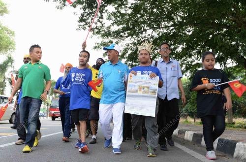 KD06_21042015_BELIA