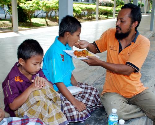PROGRAM KHATAN PERDANA 2010