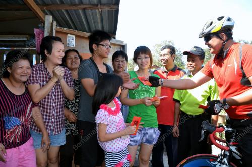 KD06_23012012_LATT_ANGPAU