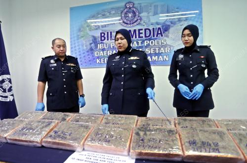 POLIS RAMPAS GANJA