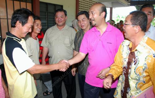 DATUK MUKHRIZ TUN MAHATHIR