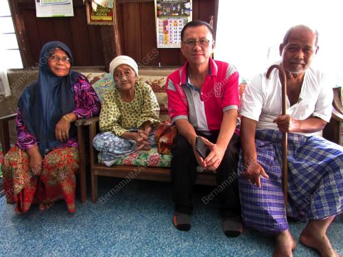 KD06_24062017_WARGA_EMAS