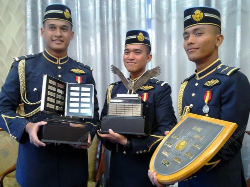 KD06_25042017_ANUGERAH