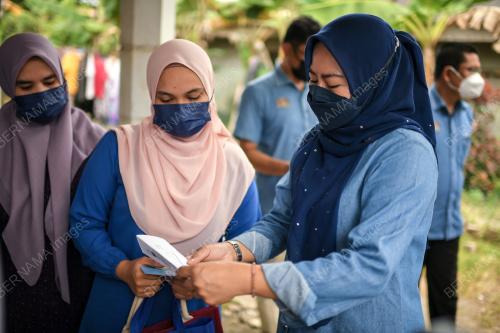 DATUK SERI DR NORAINI AHMAD