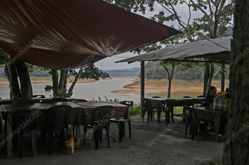 TINJAUAN EMPANGAN MUDA