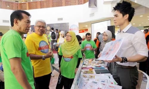 KD06_27032015_BUAH_PINGGANG