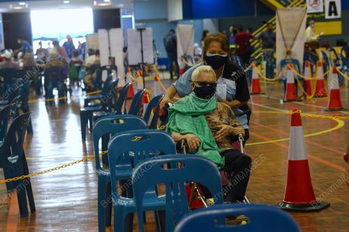PUSAT PEMBERIAN VAKSIN DAERAH KOTA SETAR