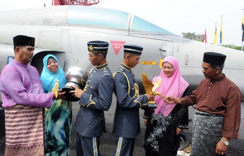 KD06_30062012_KADET_KELUARGA