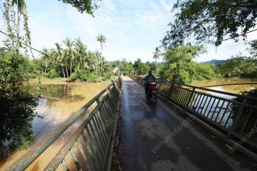 PENCARIAN SABARI BAHAROM