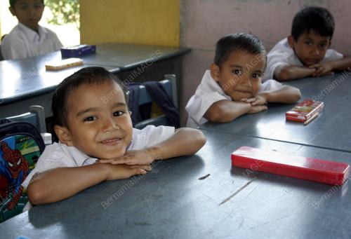 PASANGAN KEMBAR