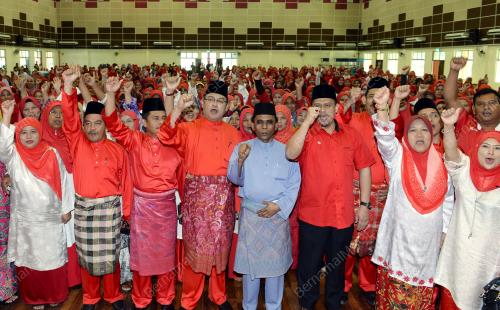 KD07_05082016_WANITA