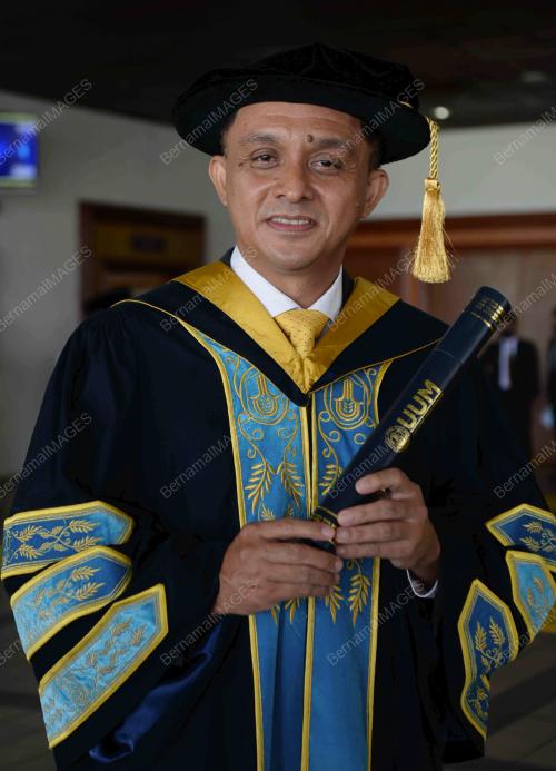 DR AHMAD IDHAM AHMAD NADZRI