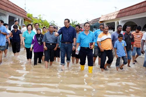DATUK LATT SHARIMAN ABDULLAH