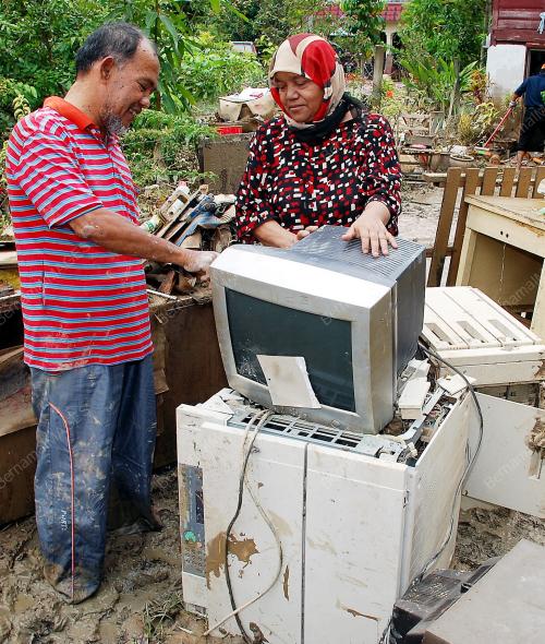 HILANG MATA PENCARIAN