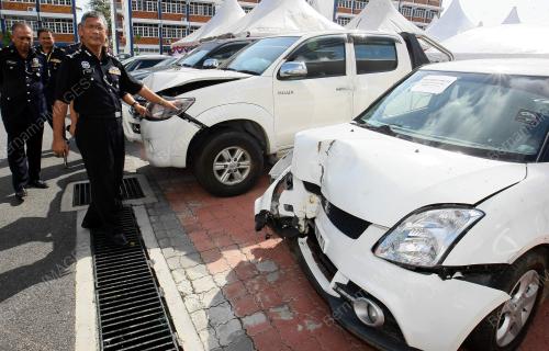 KD07_13012014_CURI_KERETA