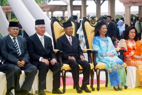 SULTAN ABDUL HALIM MU'ADZAM SHAH